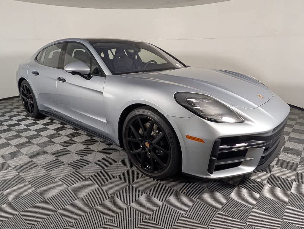 Used 2026 Porsche Panamera GTS AWD/4WD image 9