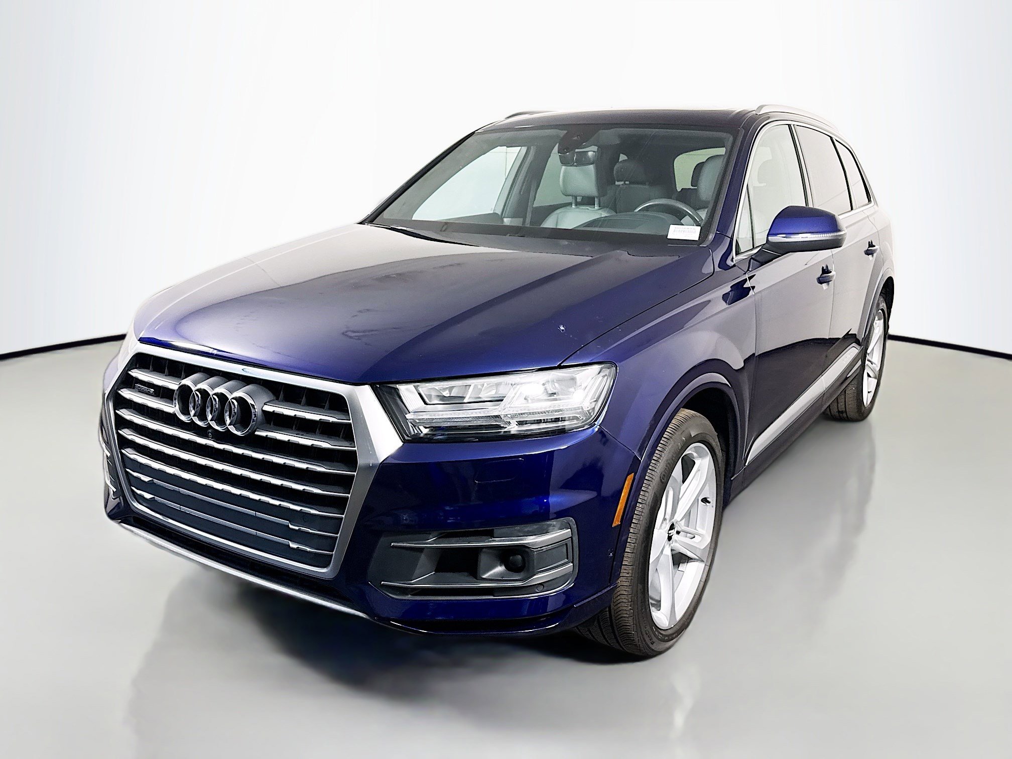 Used 2019 Audi Q7 3.0T Prestige image 4