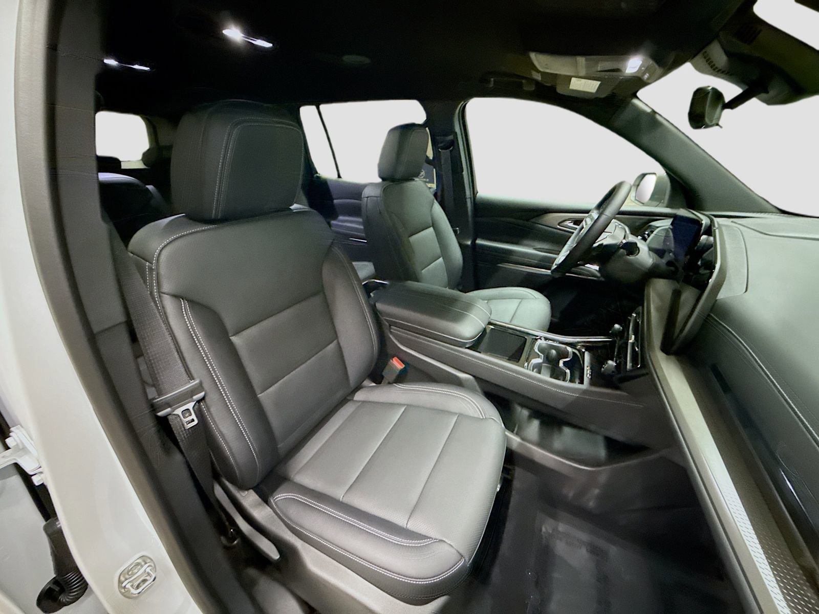 New 2026 Chevrolet Traverse LT w/ Driver Confidence Package image 35