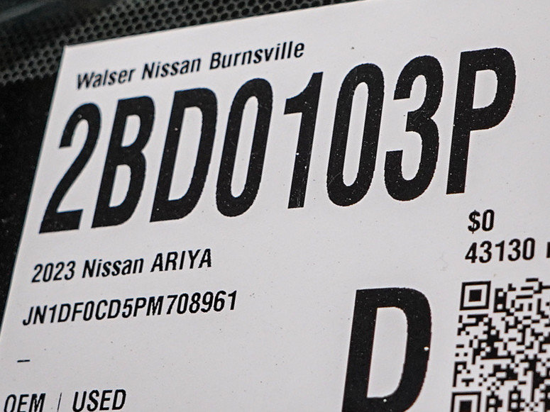Used 2023 Nissan Ariya AWD/4WD image 32