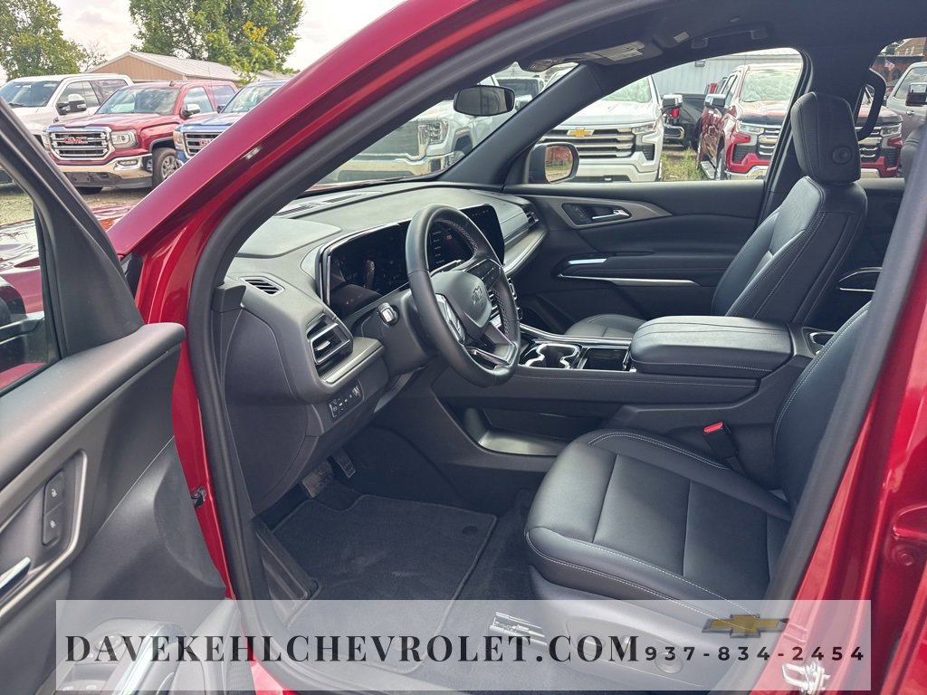 Certified 2024 Chevrolet Traverse LT w/ Midnight/Sport Edition image 14