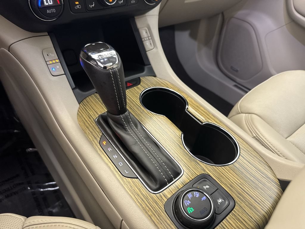 Certified 2018 GMC Acadia Denali AWD/4WD image 21