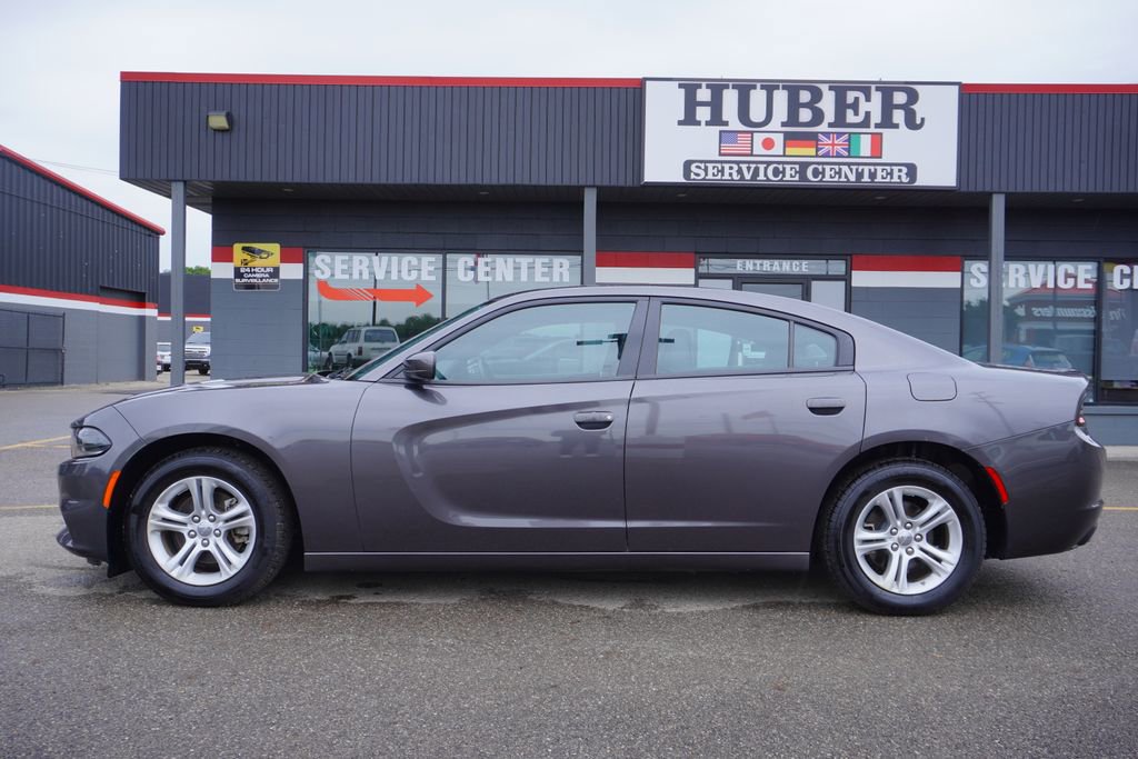 Used 2022 Dodge Charger SXT w/ Leather Interior Group image 4