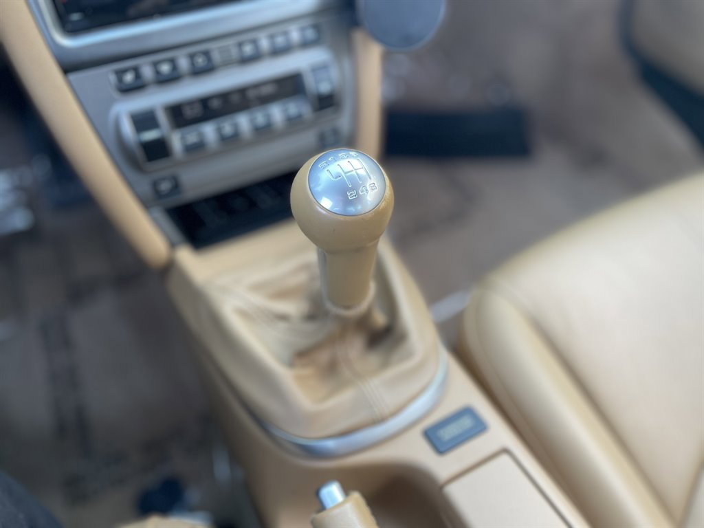 Used 2008 Porsche Cayman S image 3