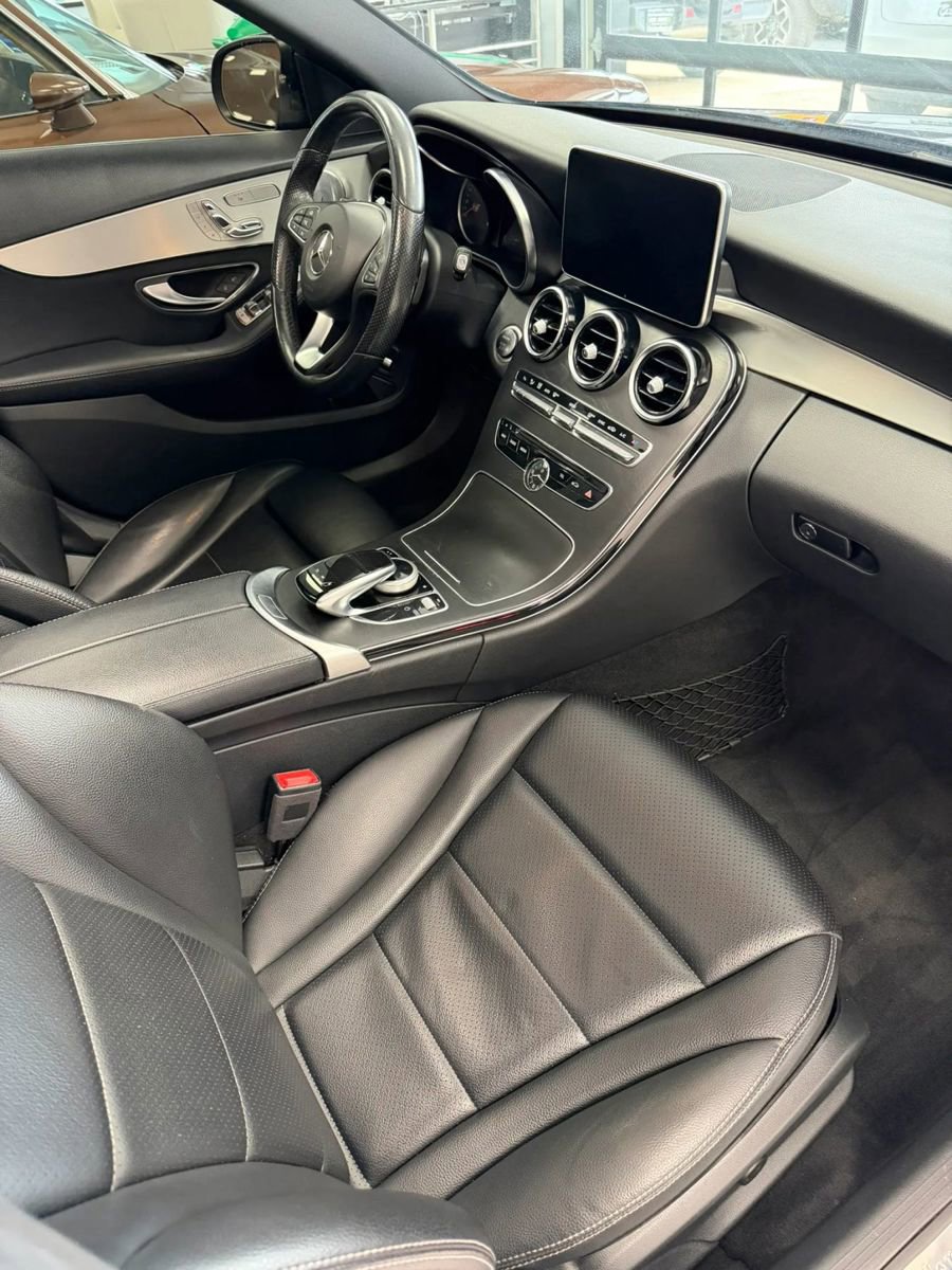 Used 2018 Mercedes-Benz C 300 Sedan w/ Multimedia Package image 14