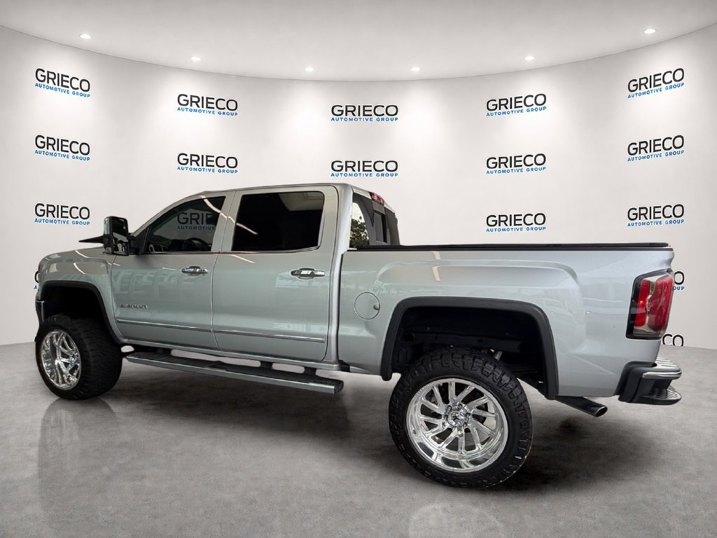 Used 2018 GMC Sierra 1500 SLT AWD/4WD image 5