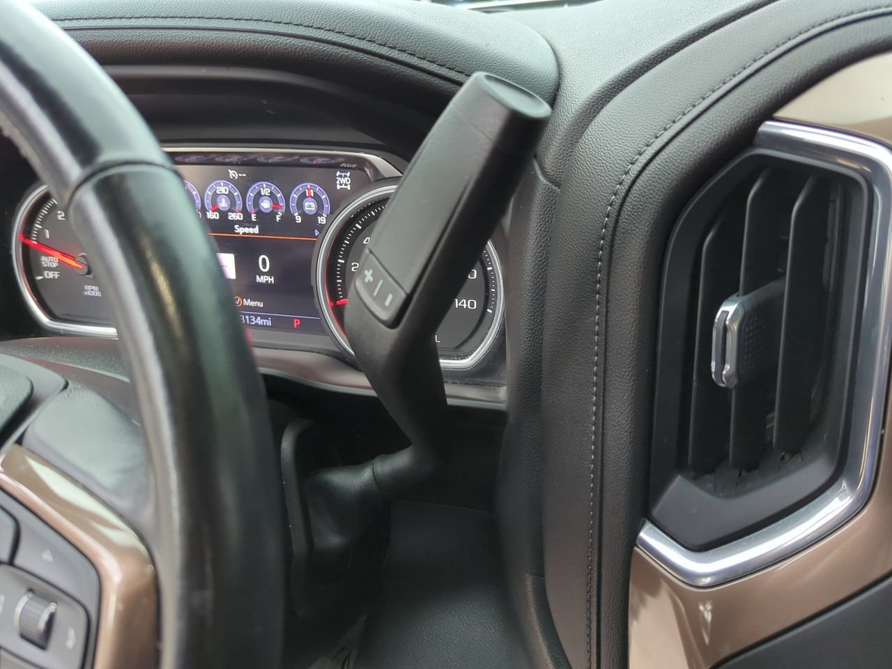 Certified 2020 Chevrolet Silverado 1500 High Country AWD/4WD image 15