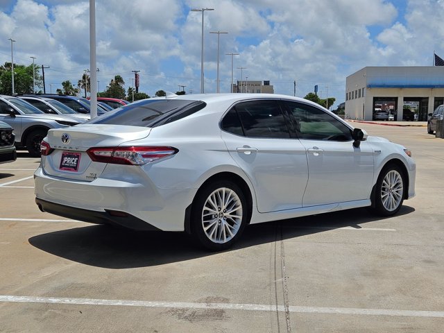 Used 2020 Toyota Camry XLE FWD image 5