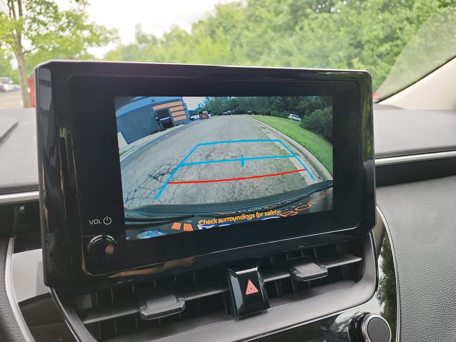 Used 2026 Toyota Corolla LE FWD image 3