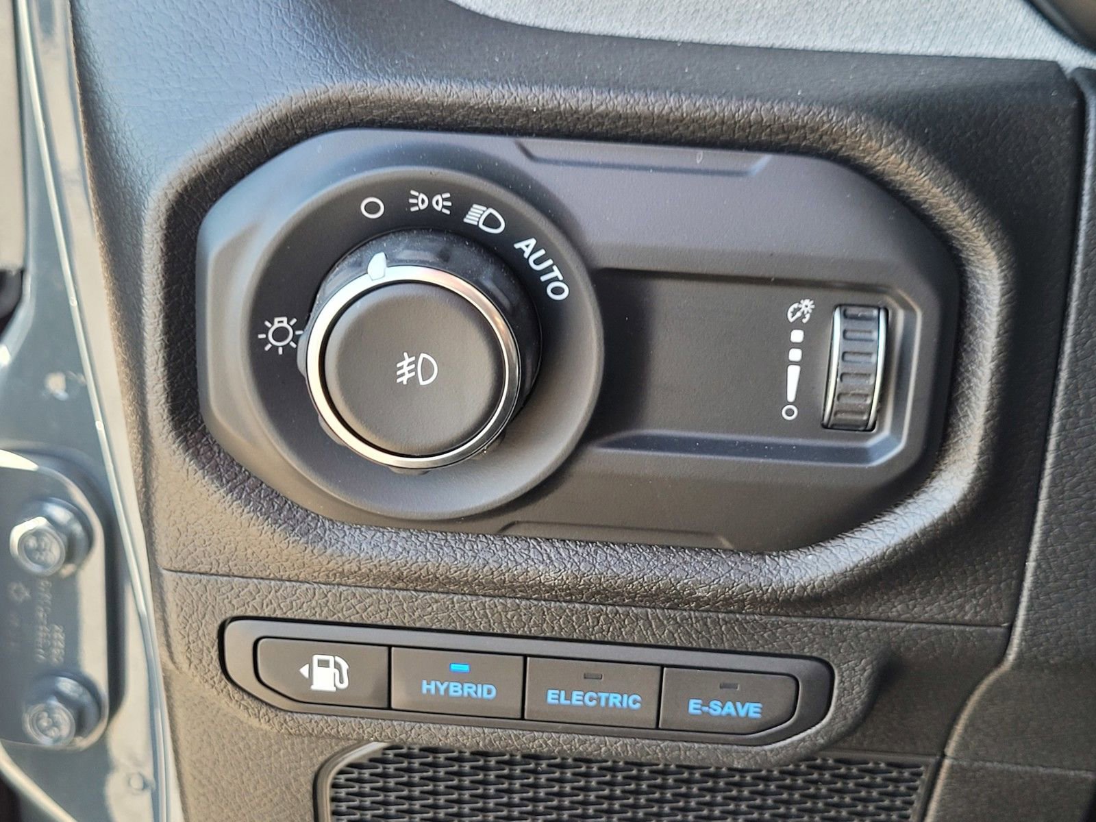 Used 2025 Jeep Wrangler Unlimited Sport S 4xe image 27