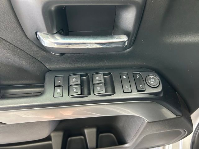 Used 2018 Chevrolet Silverado 1500 LT w/ All Star Edition AWD/4WD image 15