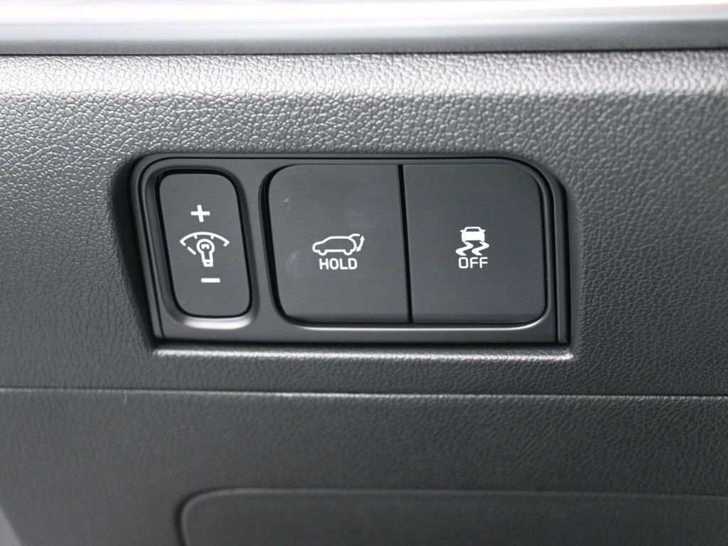 Used 2025 Kia Sorento EX w/ Panoramic Sunroof Package FWD image 17