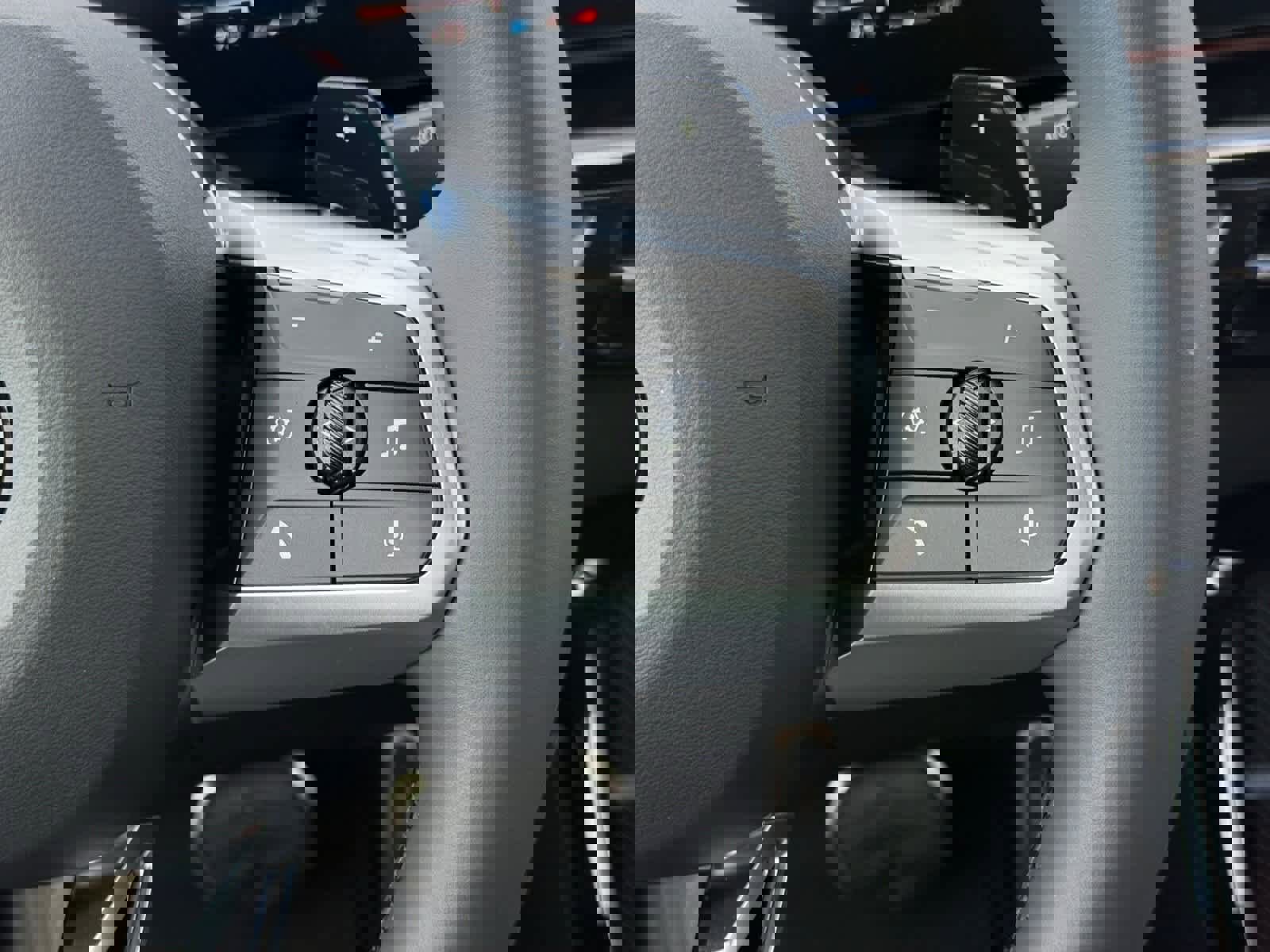 New 2026 BMW X1 xDrive28i w/ Technology Package image 30