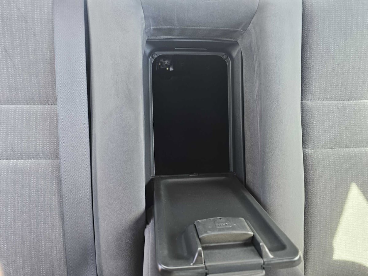 Used 2004 Honda Accord LX image 25