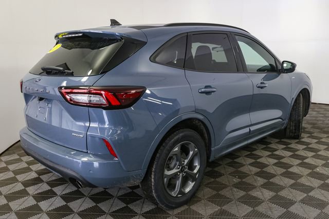 Used 2023 Ford Escape ST-Line Select w/ Tech Pack #1 AWD/4WD image 13