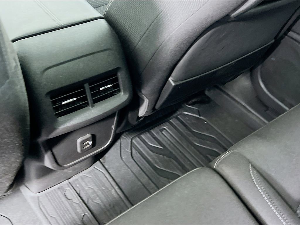 Certified 2022 GMC Terrain SLE w/ Driver Convenience Package image 27