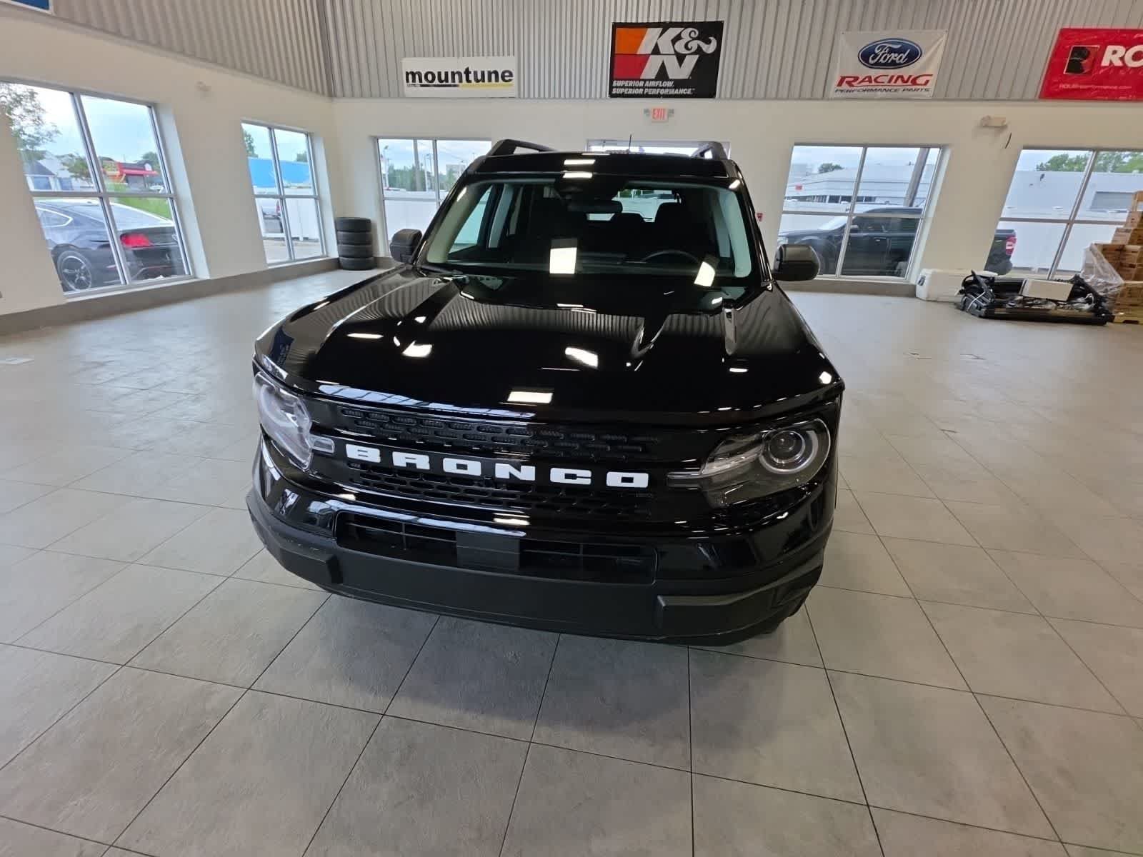 Used 2025 Ford Bronco Sport Big Bend AWD/4WD image 2