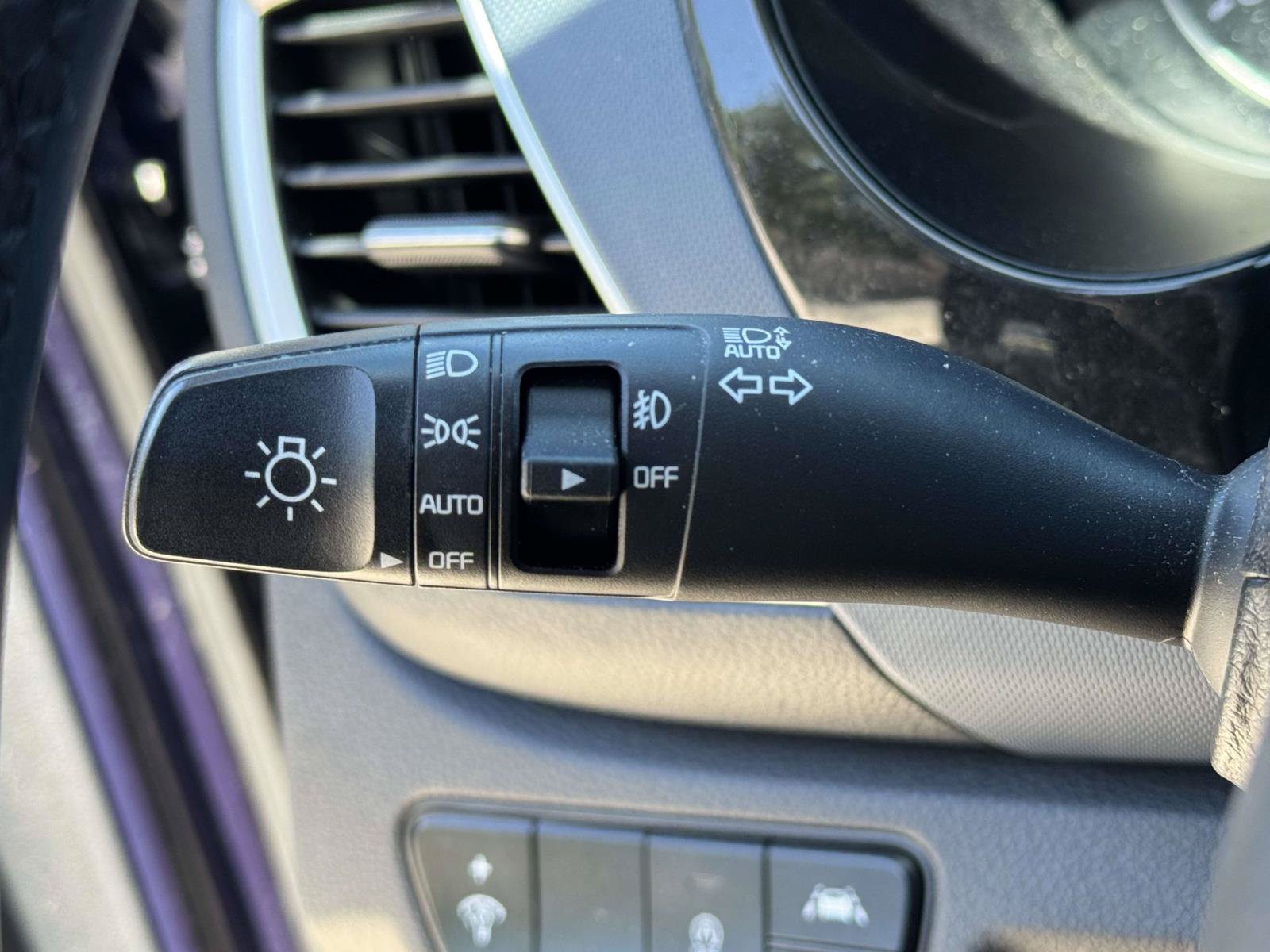 Used 2022 Kia Seltos S AWD/4WD image 20