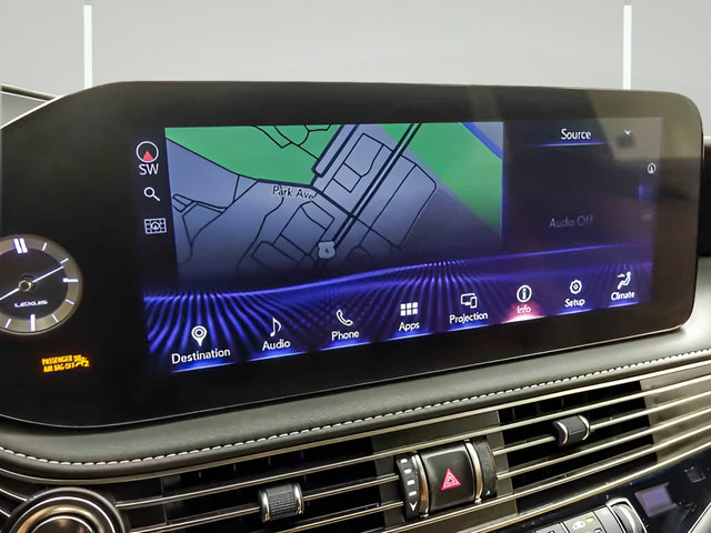 Used 2022 Lexus LS 500 AWD w/ Interior Upgrade Package image 17