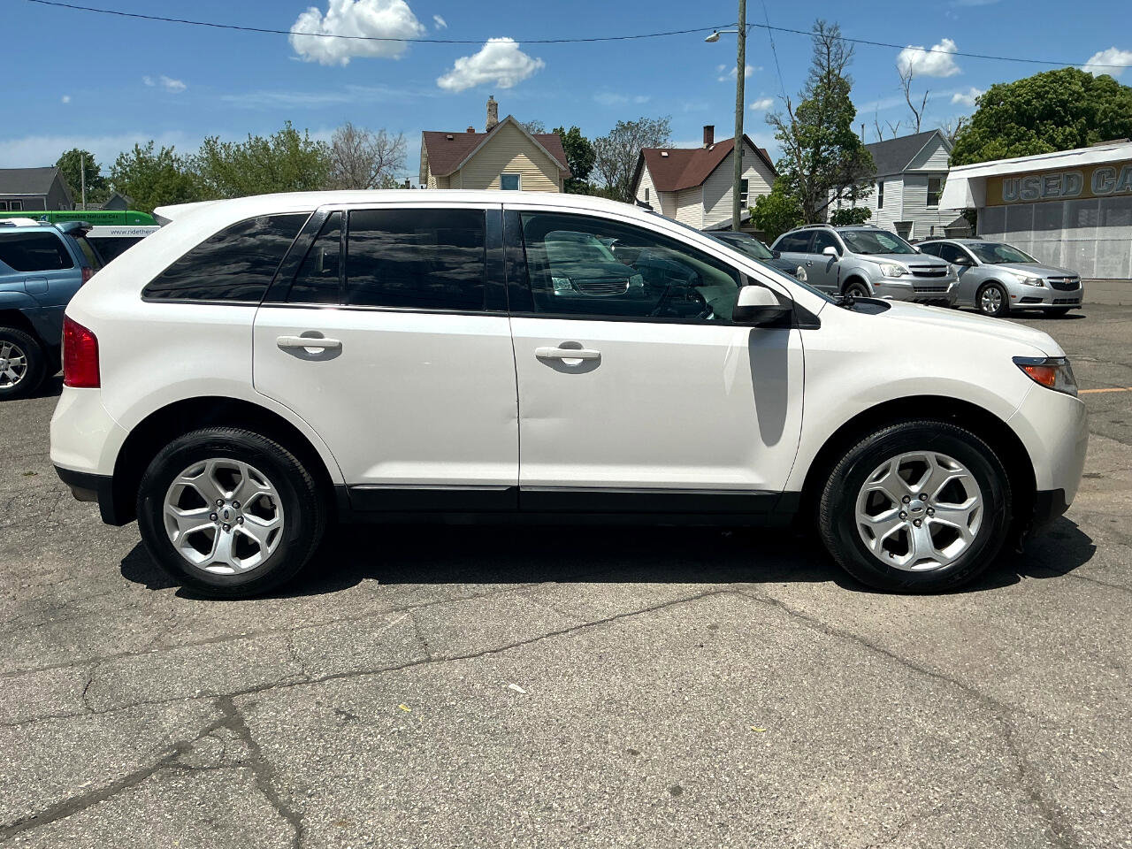 Used 2014 Ford Edge SEL w/ Equipment Group 205A image 2