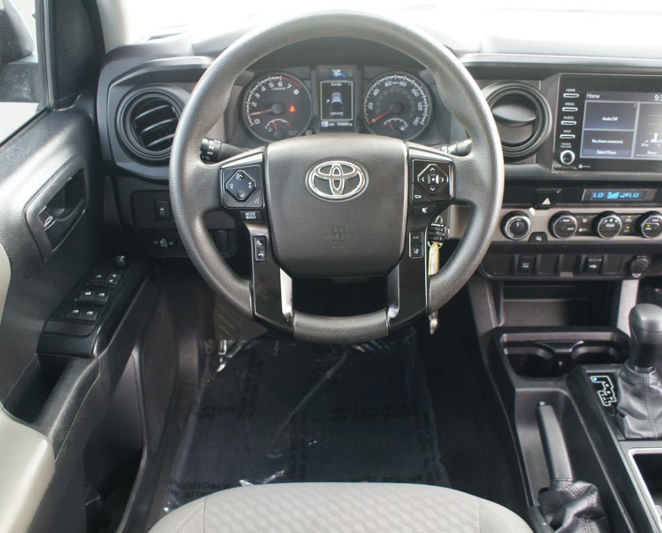 Used 2022 Toyota Tacoma SR AWD/4WD image 5