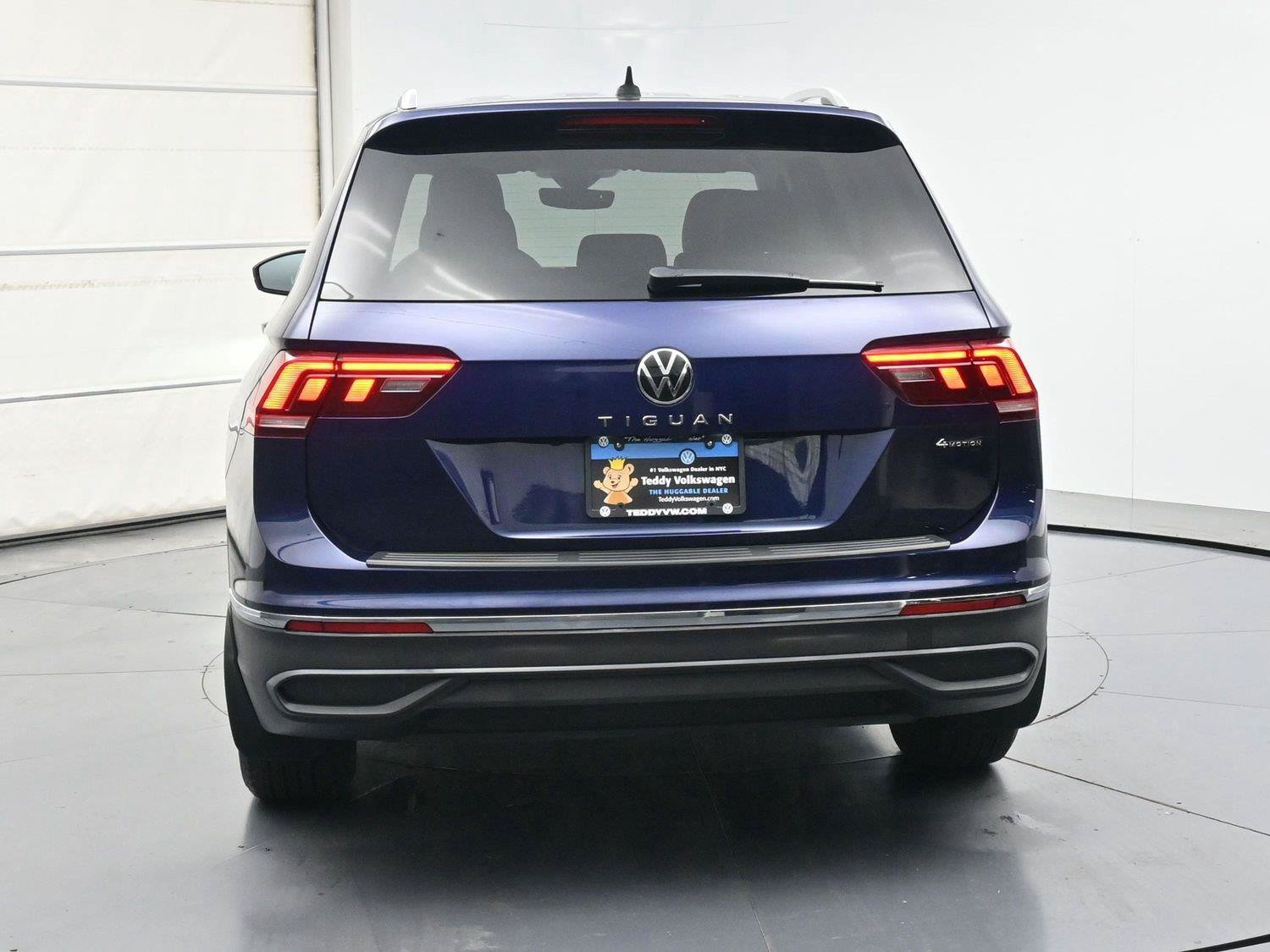 Used 2022 Volkswagen Tiguan SE AWD/4WD image 20