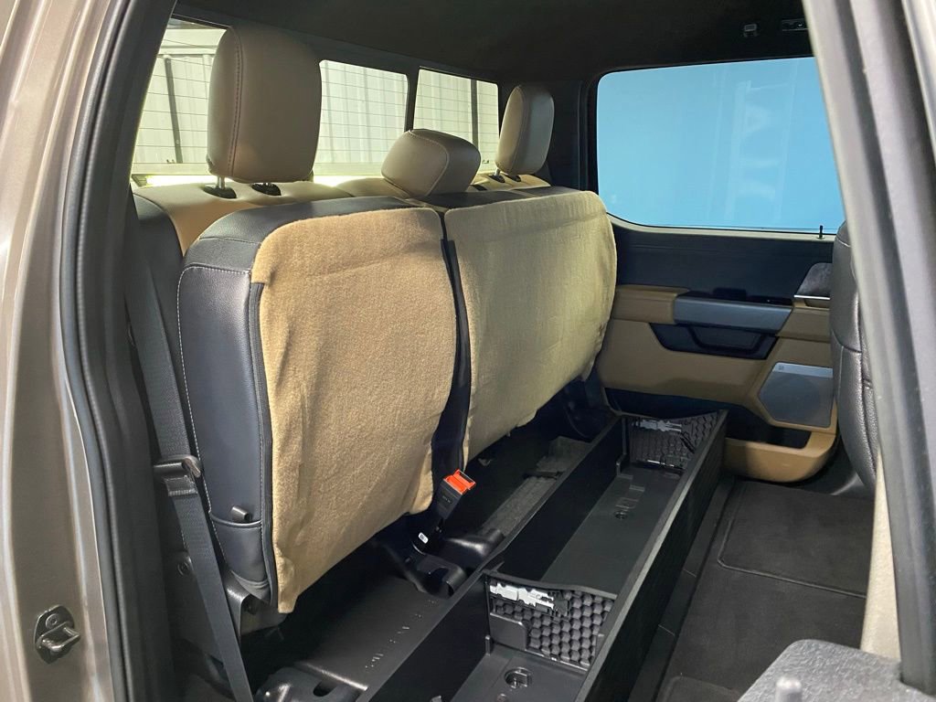 Used 2023 Ford F350 Lariat w/ Lariat Ultimate Package image 46