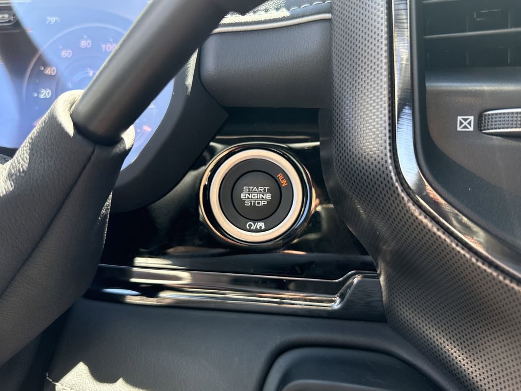New 2026 RAM 2500 Limited AWD/4WD image 18