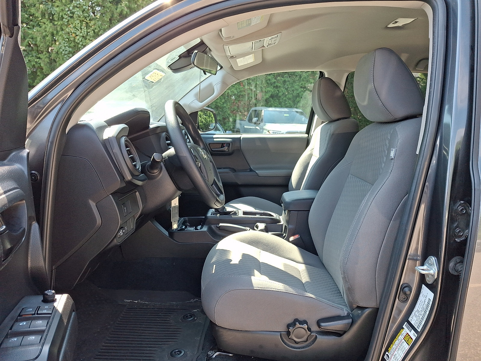 Certified 2023 Toyota Tacoma SR AWD/4WD image 14