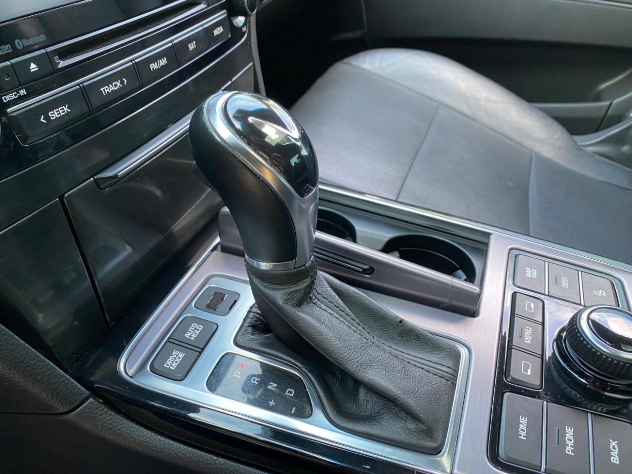 Used 2015 Hyundai Equus Signature image 58