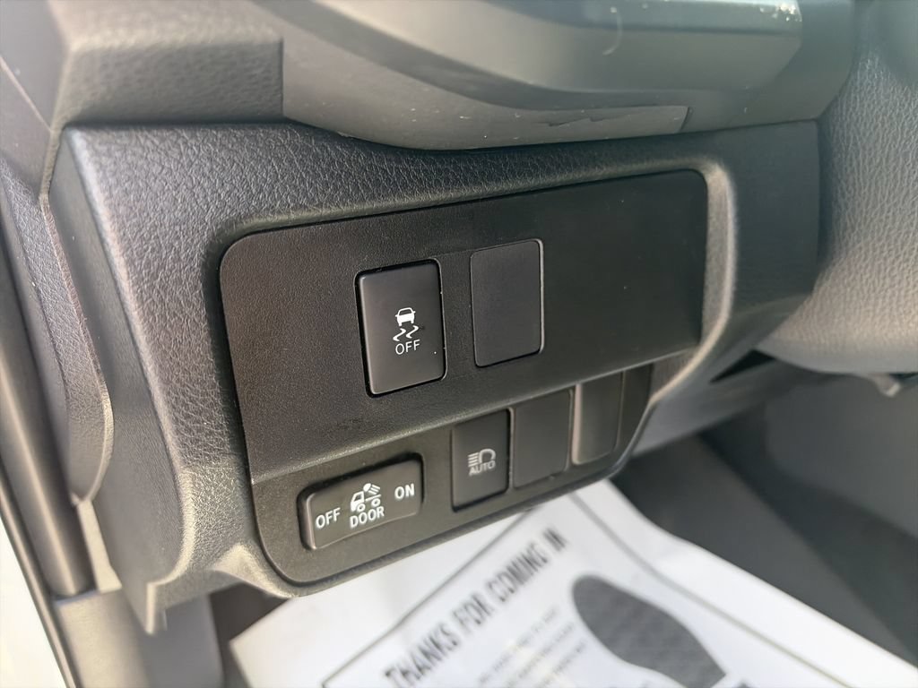 Used 2020 Toyota Tacoma SR w/ SR Convenience Package RWD image 20