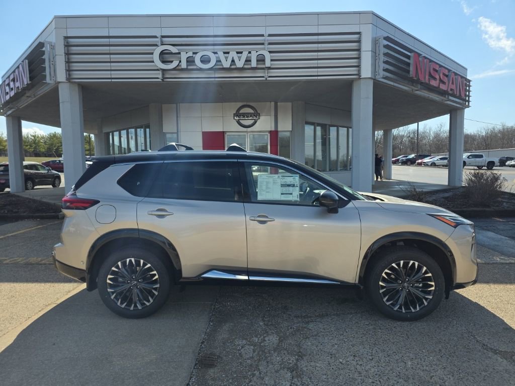 New 2026 Nissan Rogue Platinum w/ Platinum Premium Package image 2