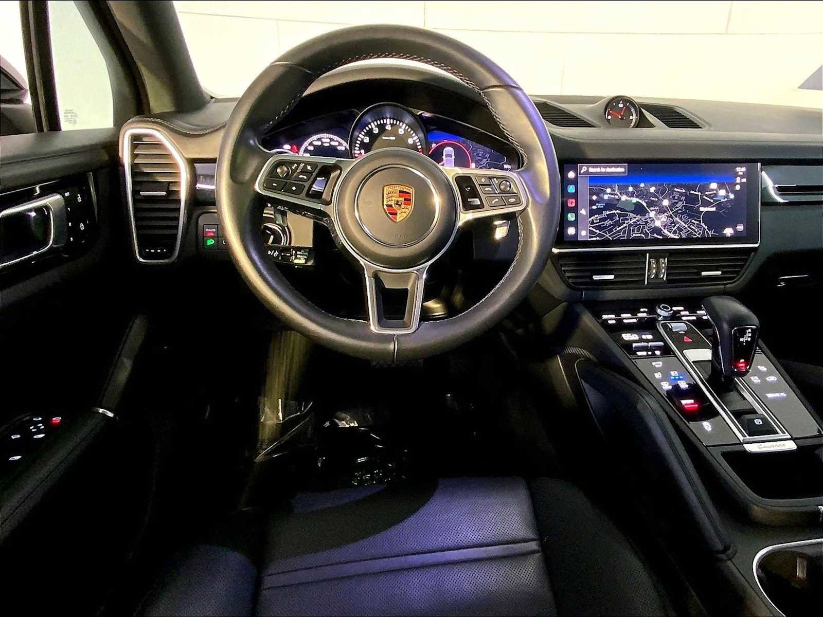 Certified 2023 Porsche Cayenne Platinum Edition AWD/4WD image 13