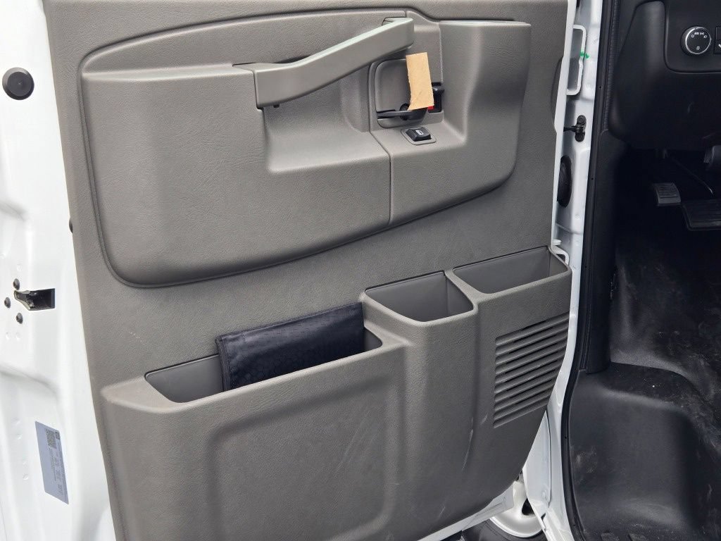 New 2026 Chevrolet Express 3500 w/ Power Convenience Package RWD image 17