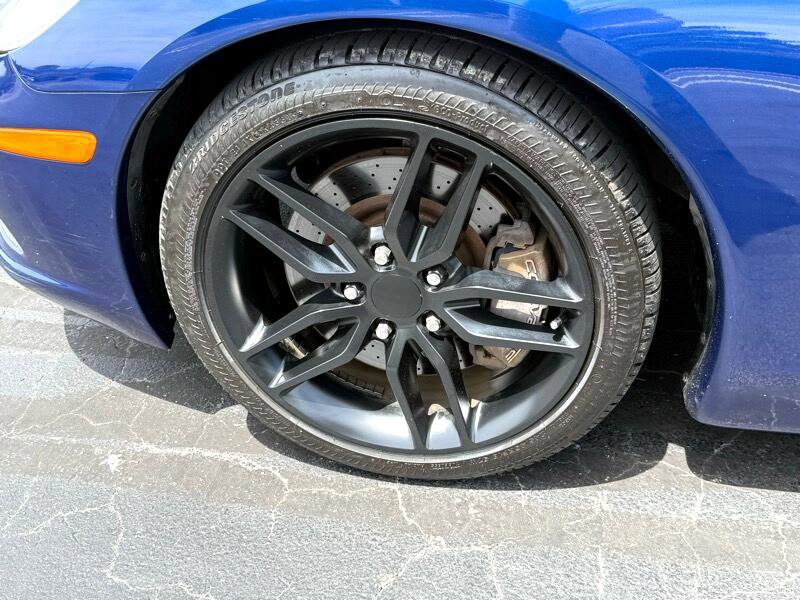 Used 2005 Chevrolet Corvette 2dr Cpe w/ Preferred Equipment Group image 27