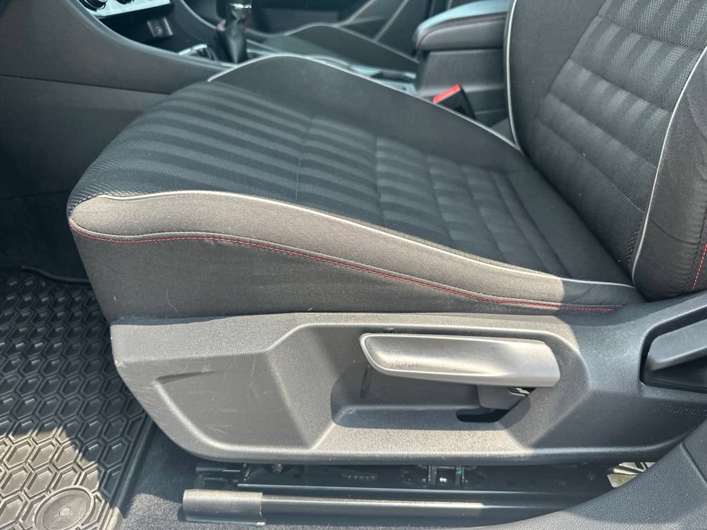 Used 2019 Volkswagen Jetta GLI FWD image 13