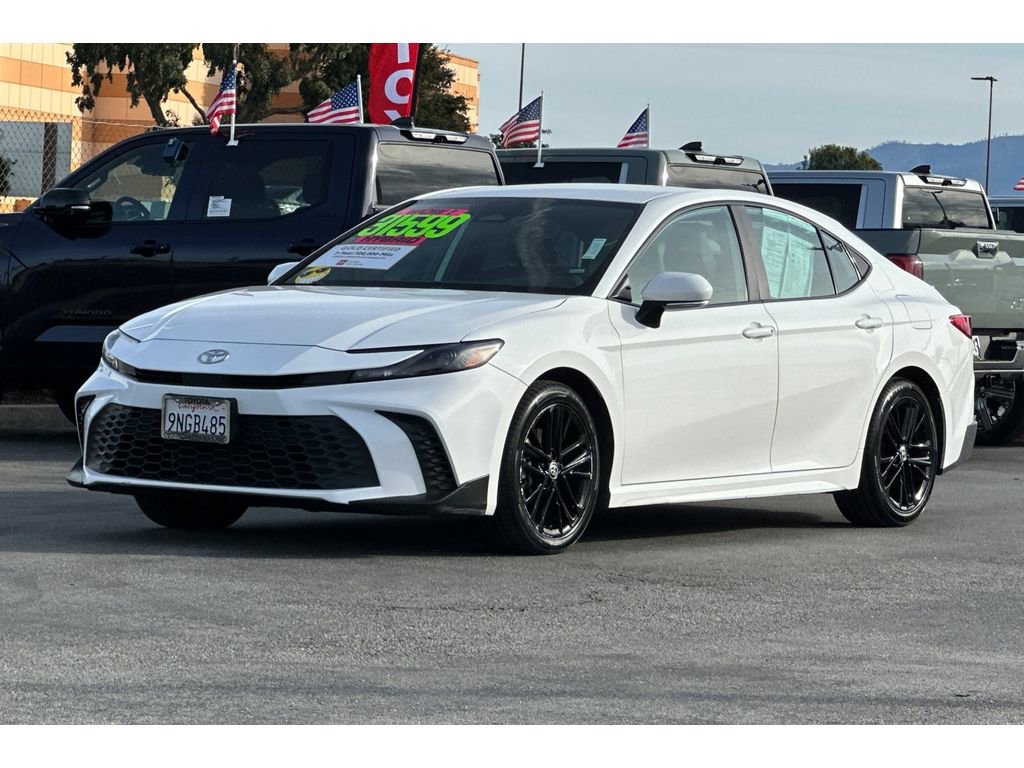 Certified 2025 Toyota Camry SE image 8