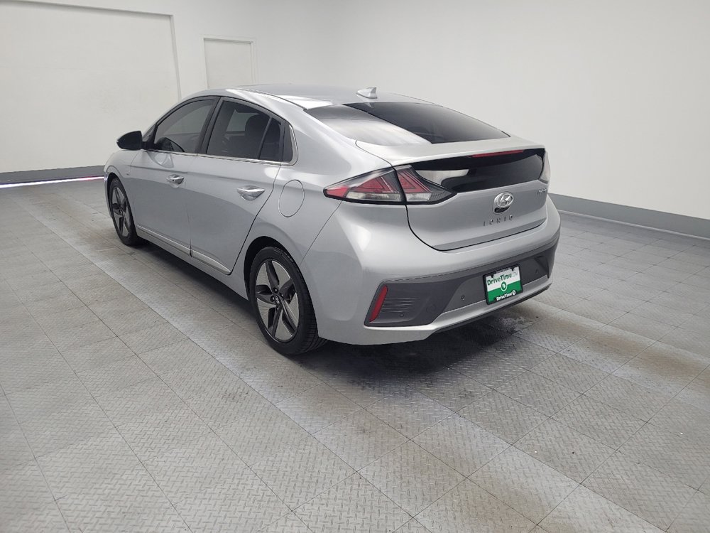 Used 2020 Hyundai Ioniq Limited image 5