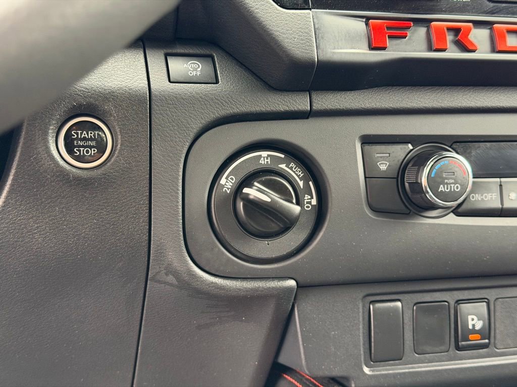 Used 2025 Nissan Frontier PRO-4X image 35
