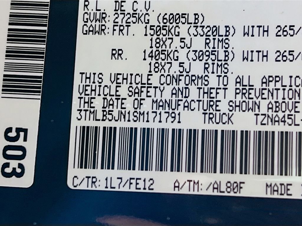 Certified 2025 Toyota Tacoma TRD Sport image 29