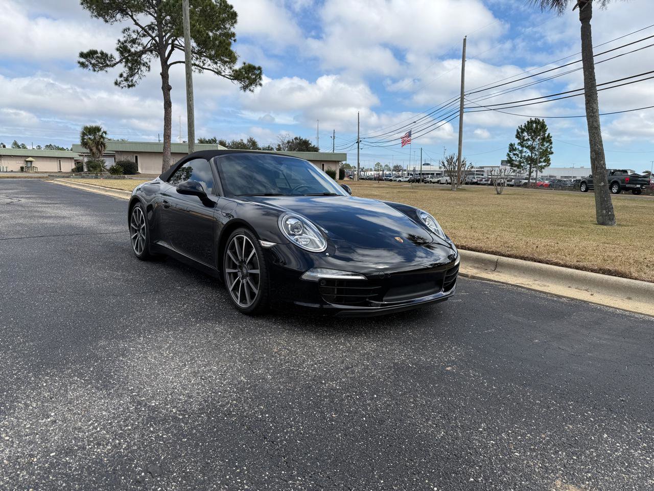 Used 2015 Porsche 911 Carrera S image 12