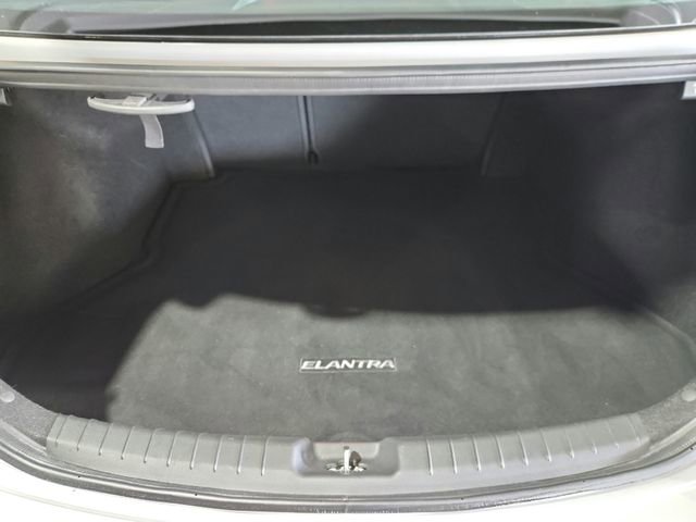 Used 2017 Hyundai Elantra Value Edition w/ Cargo Package FWD image 24