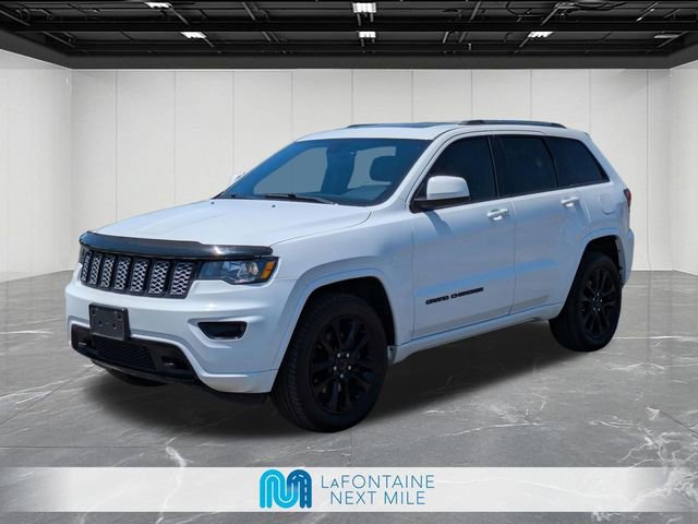 Used 2021 Jeep Grand Cherokee Altitude AWD/4WD image 1