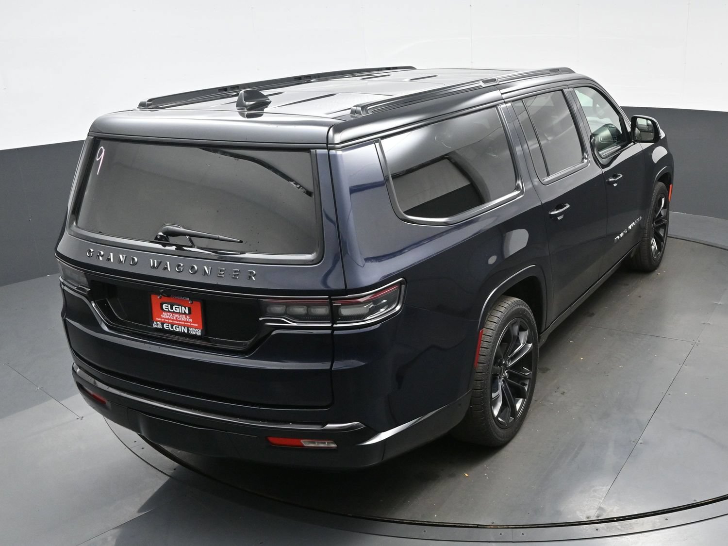 Used 2024 Jeep Grand Wagoneer L Series II w/ Quick Order Packagew 28T AWD/4WD image 44