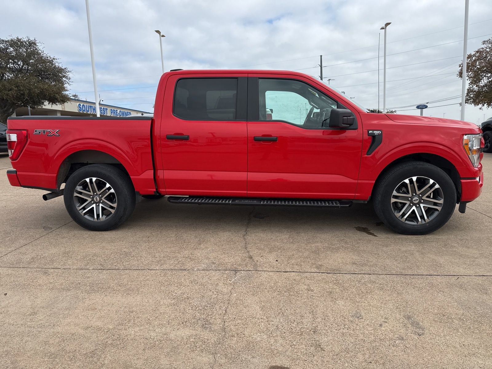 Used 2021 Ford F150 XL w/ STX Appearance Package image 8