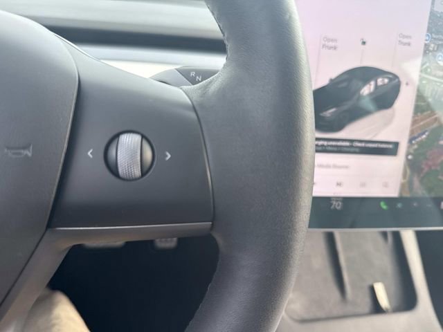 Used 2022 Tesla Model 3 Performance image 29