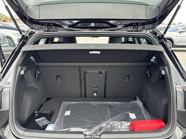 New 2025 Volkswagen GTI SE image 10