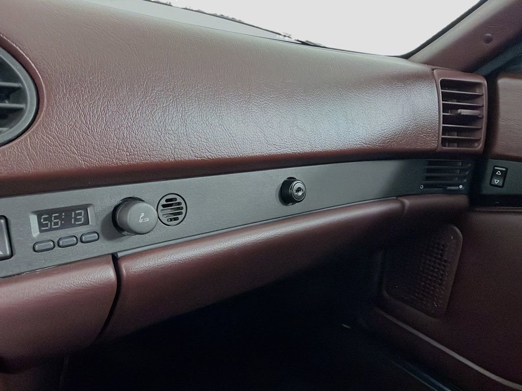 Used 1987 Porsche 944 Coupe RWD image 27