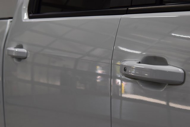 Used 2025 Chevrolet Silverado 3500 LT w/ All Star Edition image 17