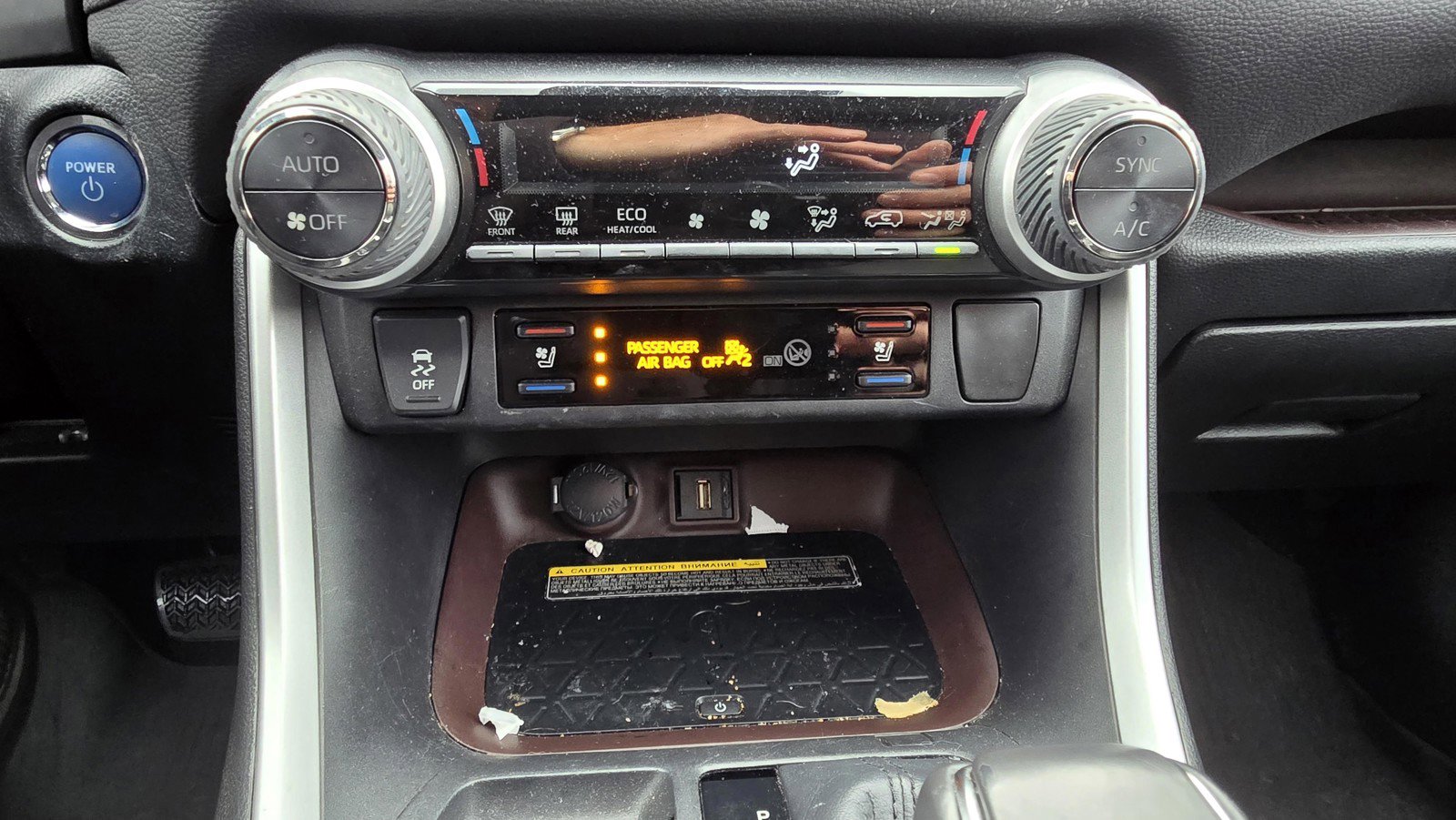 Used 2021 Toyota RAV4 Limited image 20